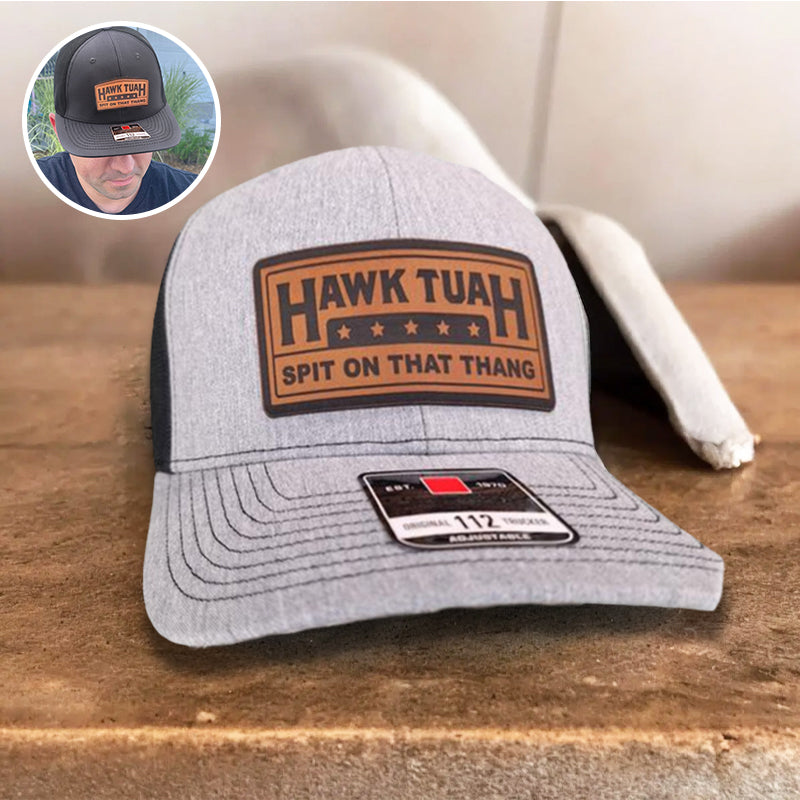 Snapback met Hawk Tuah-hoed