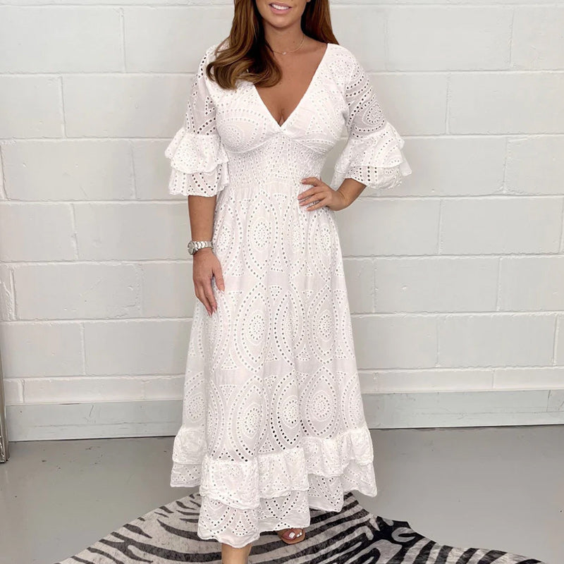 Midi-jurk met geborduurde Anglaise ruches aan de mouwen