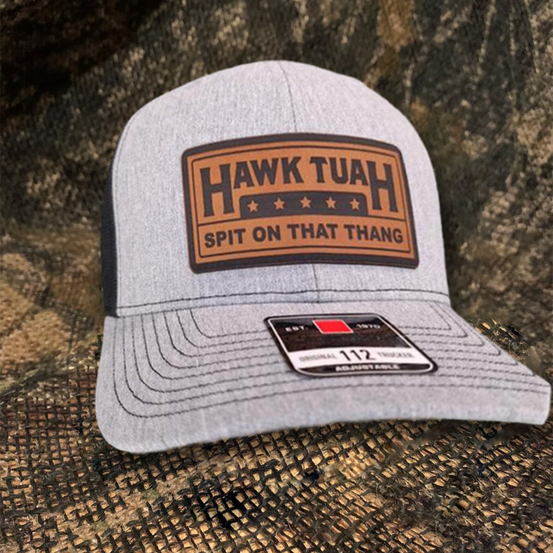 Snapback met Hawk Tuah-hoed