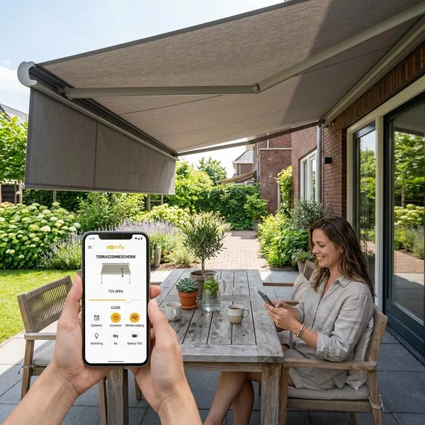 Hoe je een Somfy zonnescherm koppelt aan de app